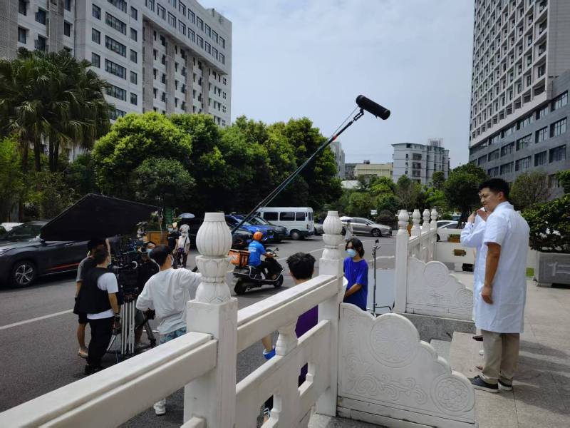 萝北县广告片拍摄公司低成本实现高规格制作的诀窍